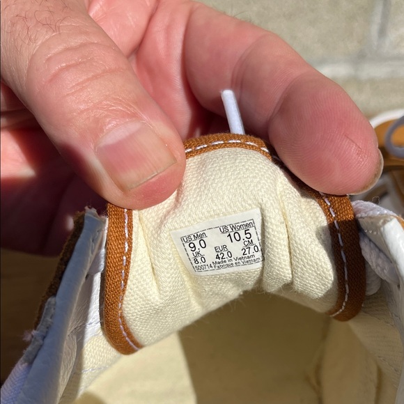 Vans White and Brown lightning Sneakers - Picture 5 of 8